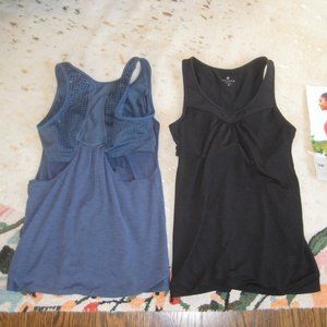 2 ATHLETA H. GEL MESH SUPERCHARGED WORKOUT TANKS W BRA SIZE SMALL BLUE & BLACK